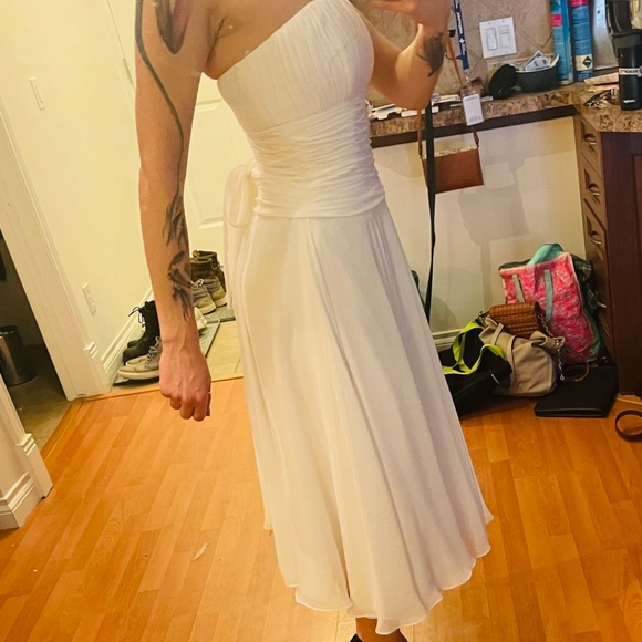 White tool dress - Picture 2 of 3